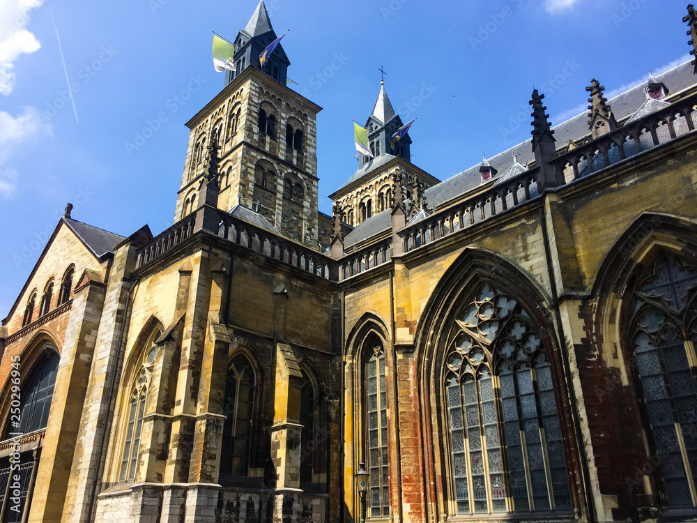 Fototapeta premium Basilica of Saint Servatius on sunny day. Maastricht, the Netherlands