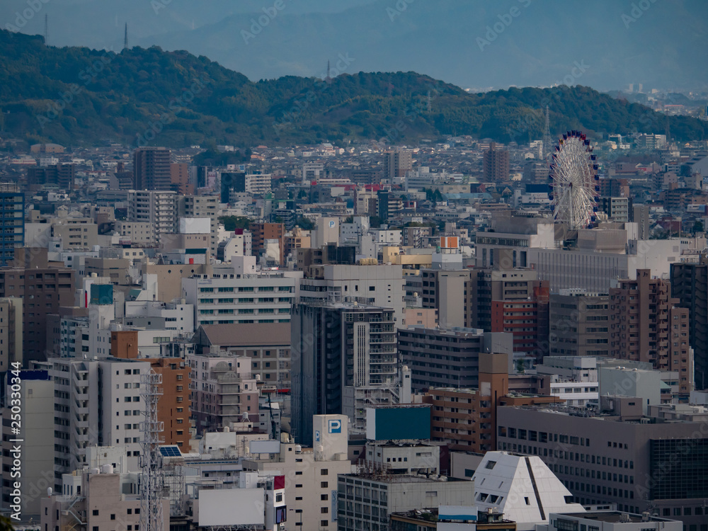 松山市街の風景