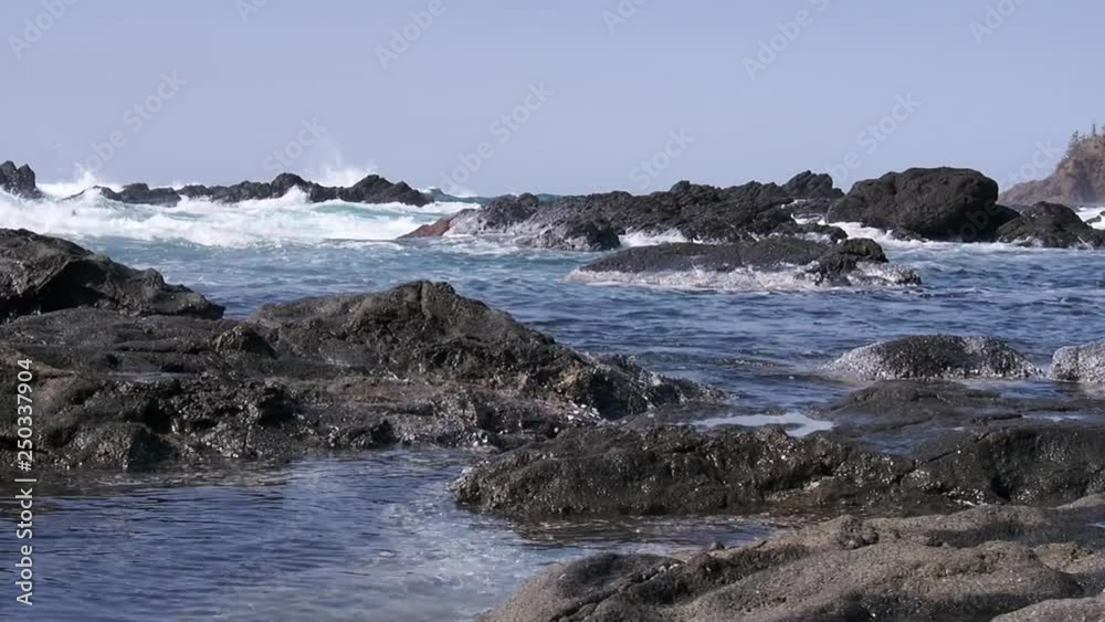日本海の荒波 日本海の荒波
