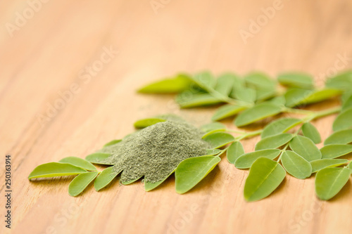 herbal powder from moringa 