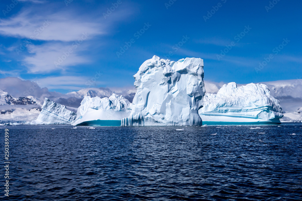 Mount Rushmore Iceberg