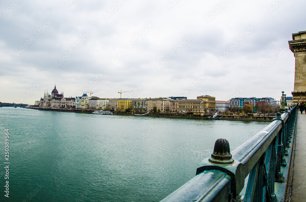 Ponte delle Catene - Budapest