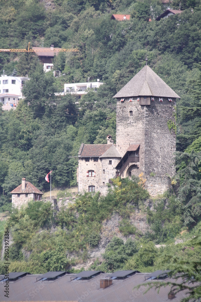 Burg Klausen Turm