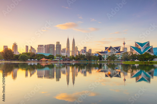Canvas Print Panoramic view of Kuala Lumpur city waterfront skyline, Malaysia