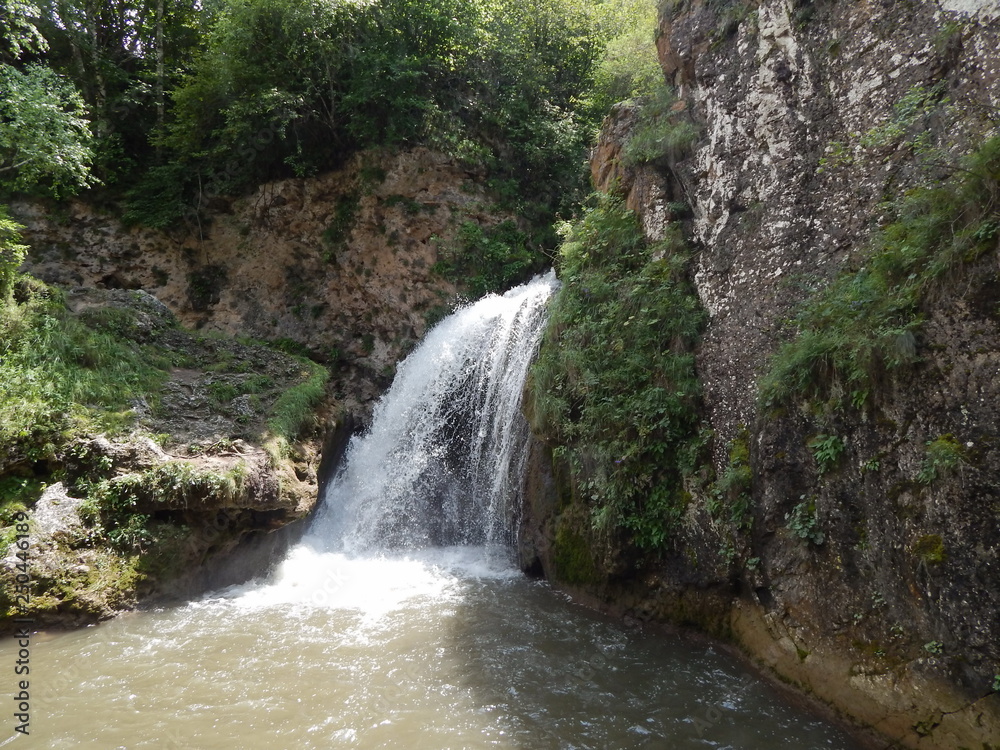 Fototapeta premium Wodospad górski