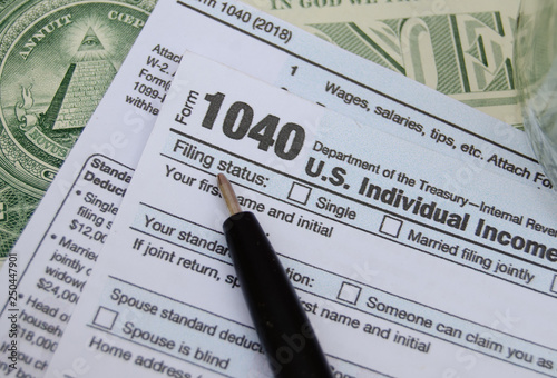 us dolar and 1040 tax individual refund form