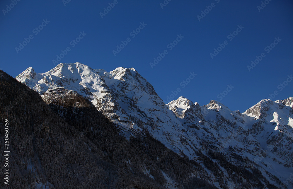 Mühlbach am Hochkönig snow mountain range in austria