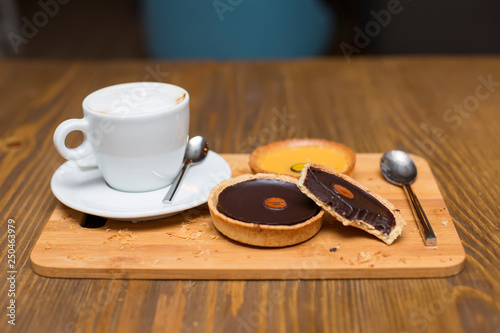 Dark chocolate and lemon ta...