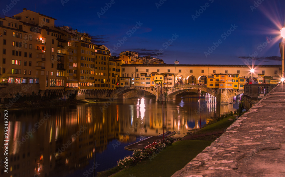 Night time at the Ponte Vecchio, Florence, Italy