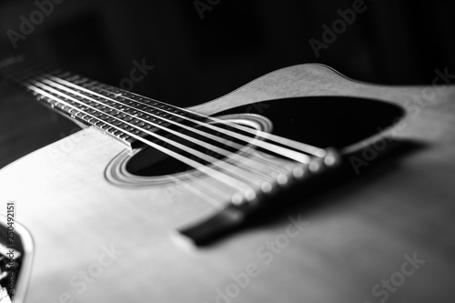 Acoustic guitar body