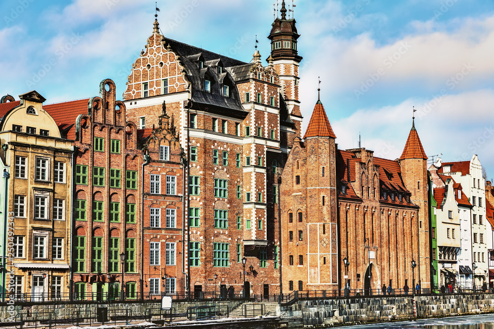 Fototapeta premium View on Mariacka gate from the Motlawa, Gdansk, Poland