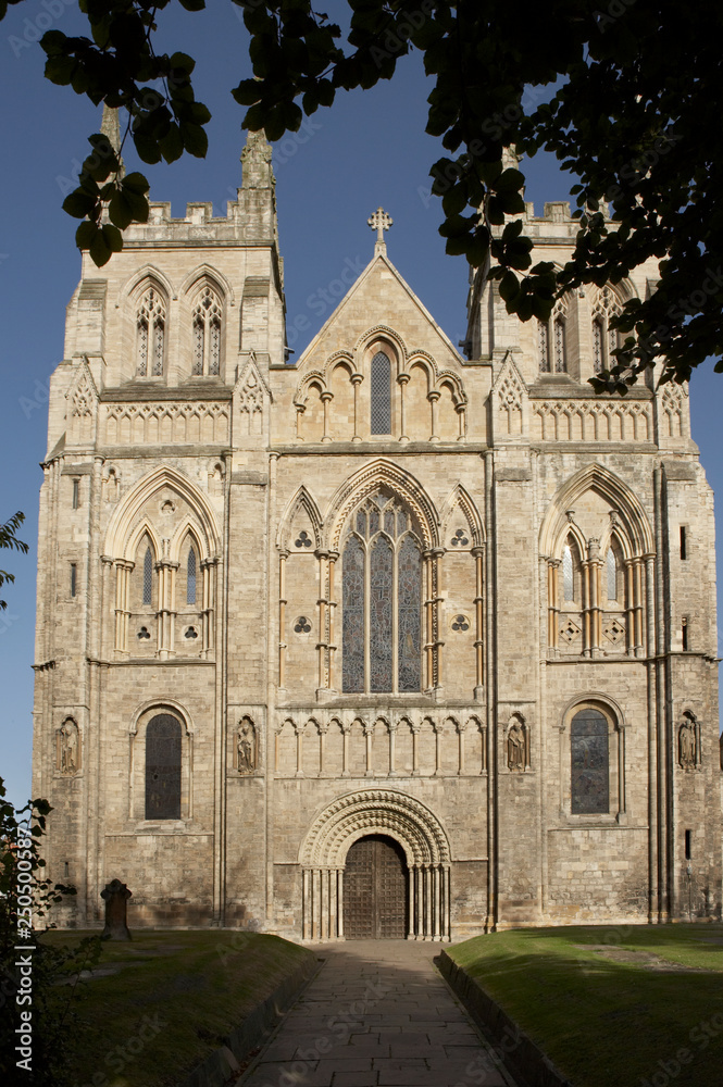 SELBY ABBEY IN YORKSHIRE, ENGLAND, UK