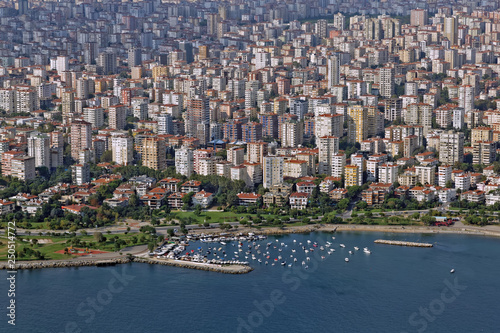 crowded city, istanbul