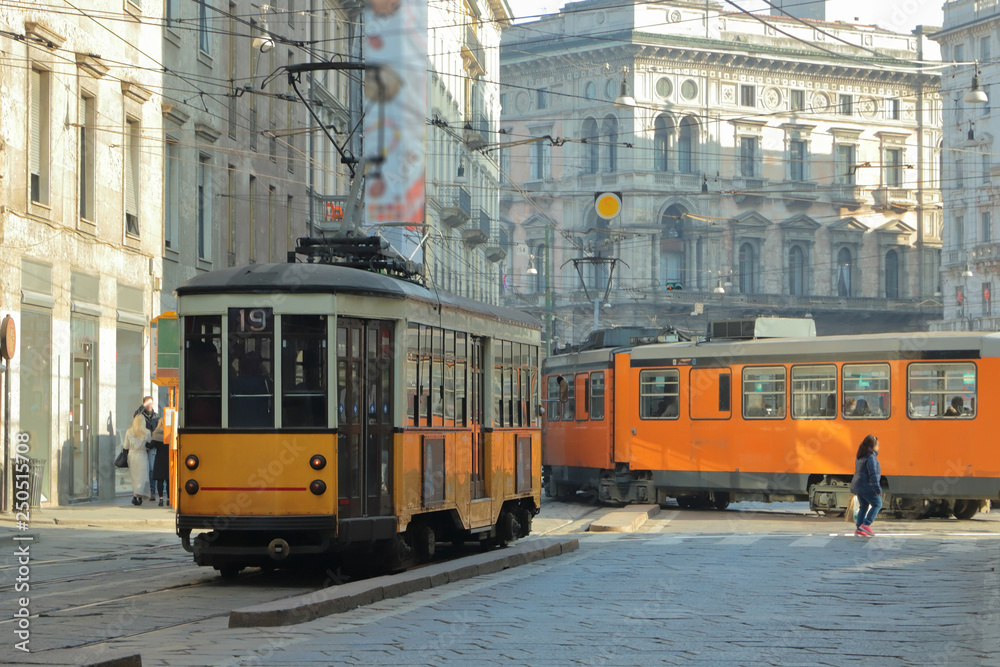 Tram a Milano in Italia, Streetcar in Milan in Italy