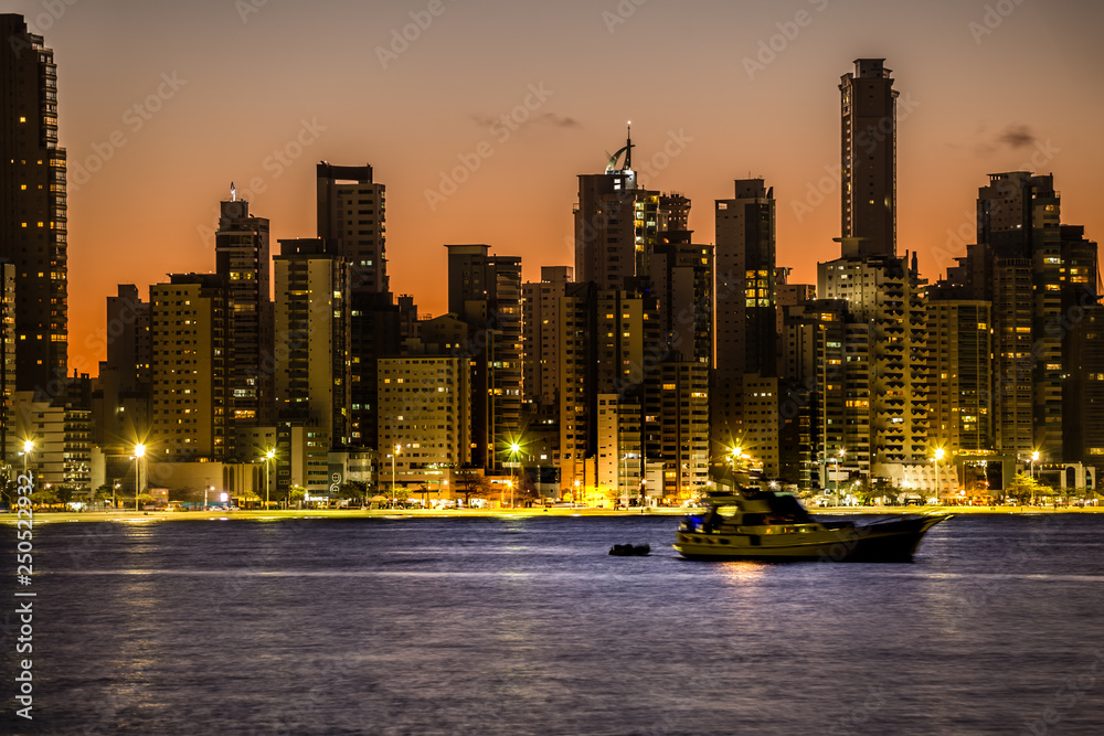 Fototapeta premium Balneário Camboriú Skyline at sunset.