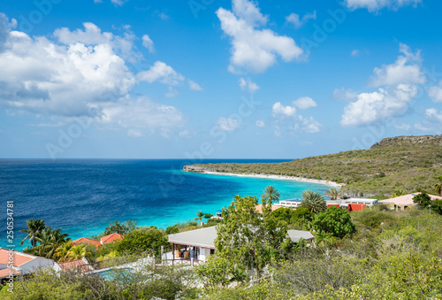  House and pool by the sea Views around the small Caribbean Island of Curacao