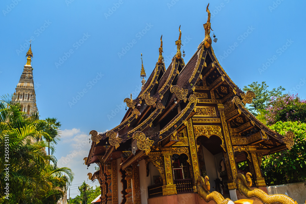 Beautiful Wat Chedi Liam (Temple of the Squared Pagoda), the only ...