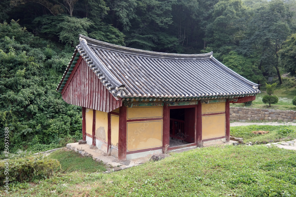 Chiljangsa Buddhist Temple Chiljangsa Buddhist Temple