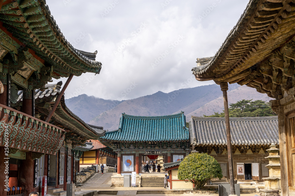 Fototapeta premium Tongdosa buddhist temple