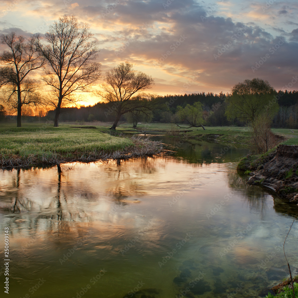 Obraz premium Morning on the river
