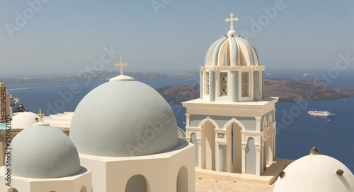 Εκτύπωση καμβά Eglise à Santorin vue sur la Caldéira