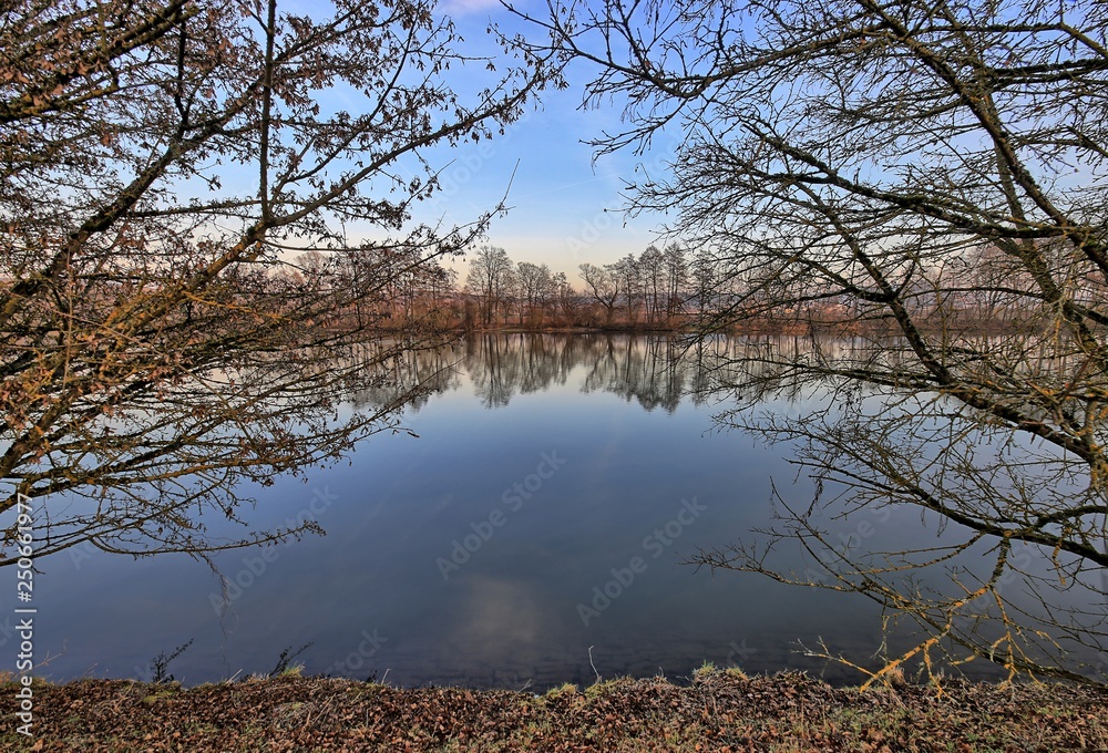 Main bei Himmelstadt in Unterfranken Main bei Himmelstadt in Unterfranken
