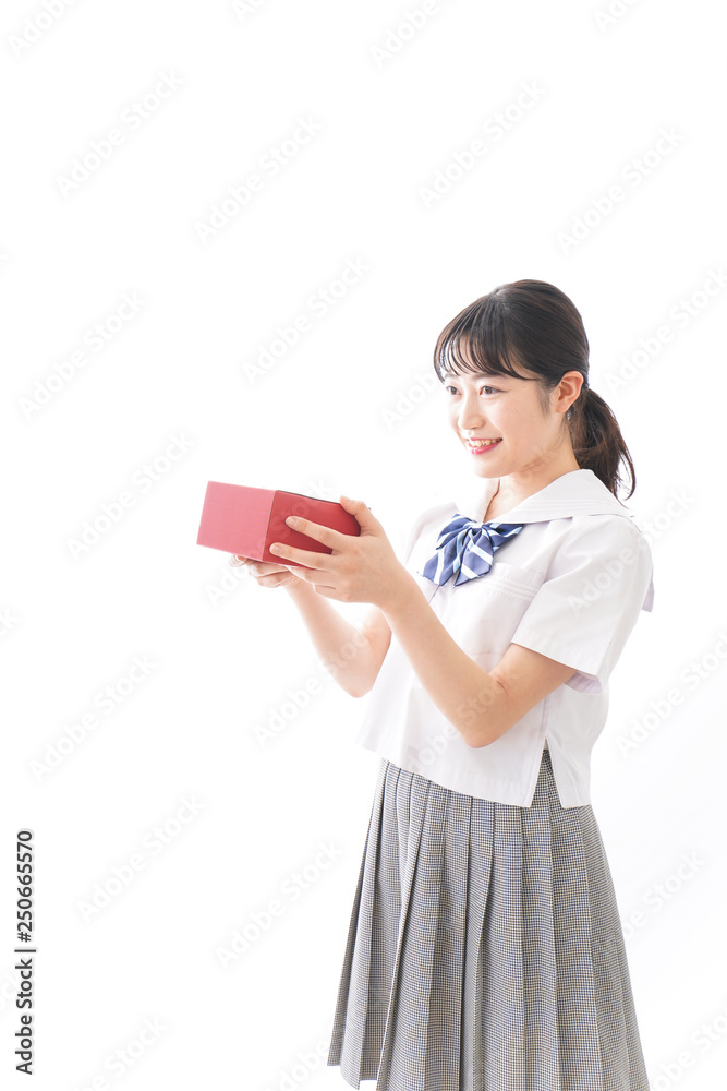プレゼントを渡す学生 プレゼントを渡す学生
