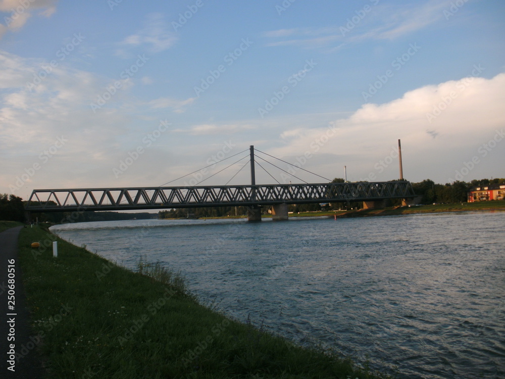 Fototapeta premium Rheinbrücke