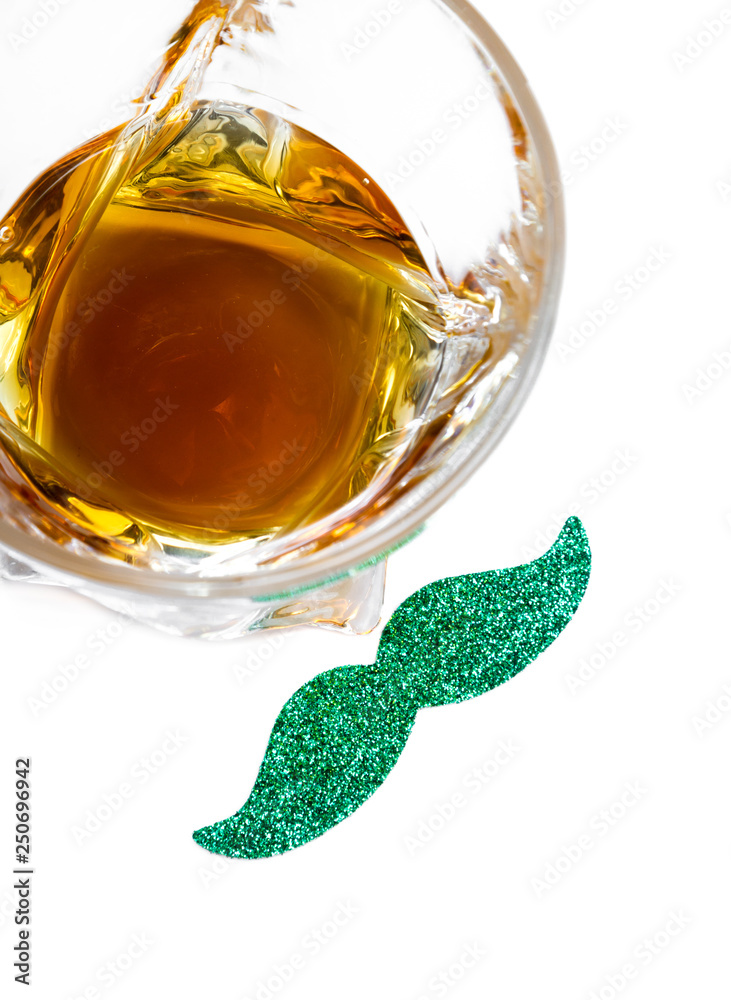 Saint Patrick's whiskey - obrazy, fototapety, plakaty 