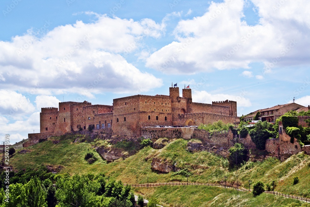 Castillo medieval de Sigüenza, España.