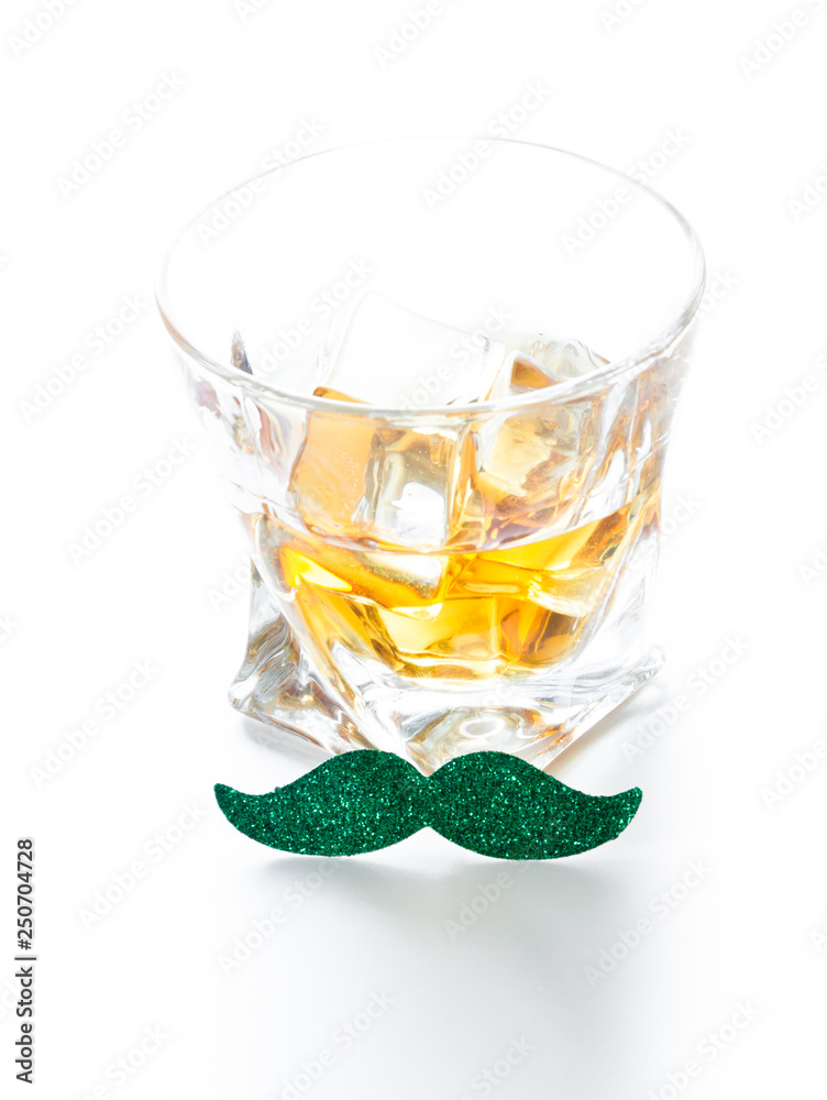 Saint Patrick's whiskey - obrazy, fototapety, plakaty 