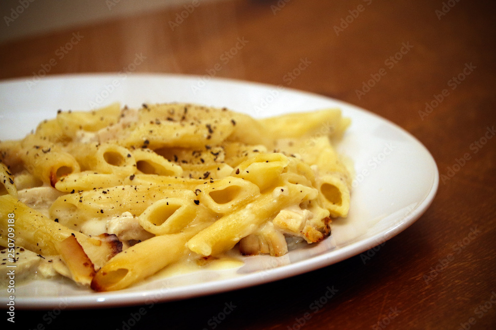 Plate of cheese pasta