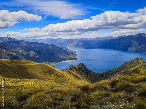 Hiking Isthmus Peak in New-Zealand