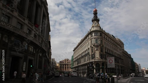 WS Traffic and old buildings / Madrid, Spain