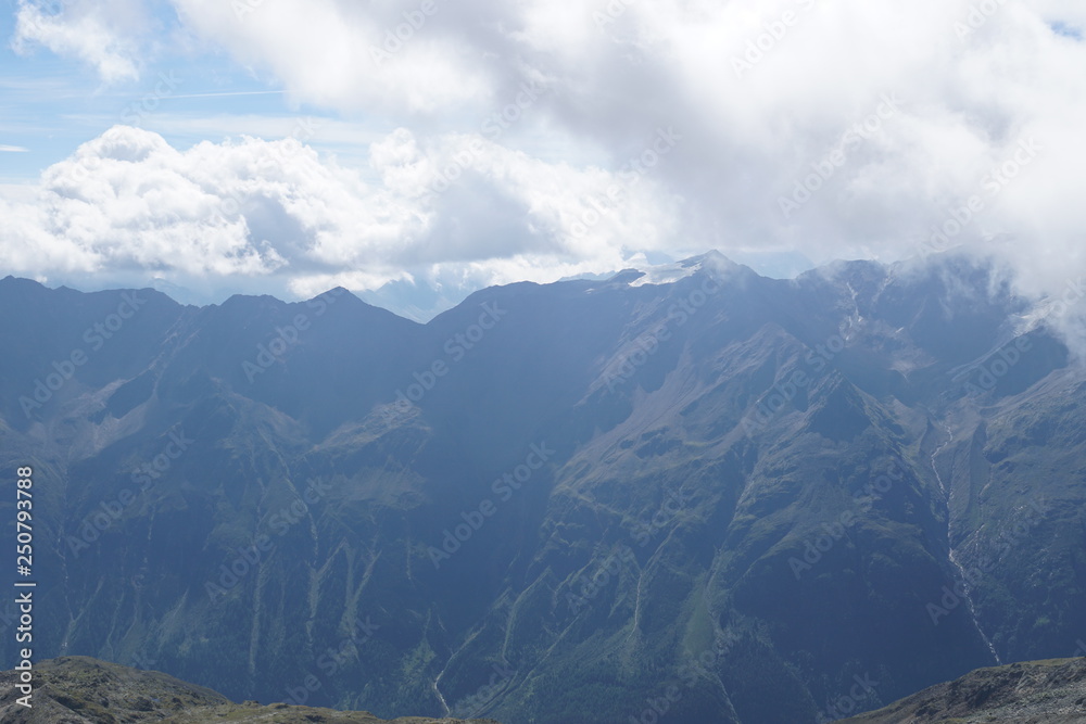 Bergwelt (Alpen) in Sölden, Tirol, Österreich