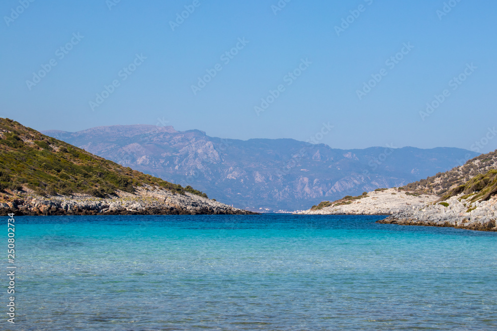 Naklejka premium turquoise water in Livadaki bay