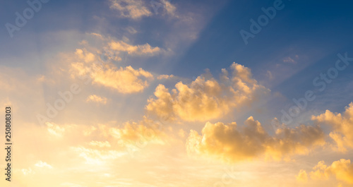 Sunset sky for background,sunrise sky and cloud © Praew stock