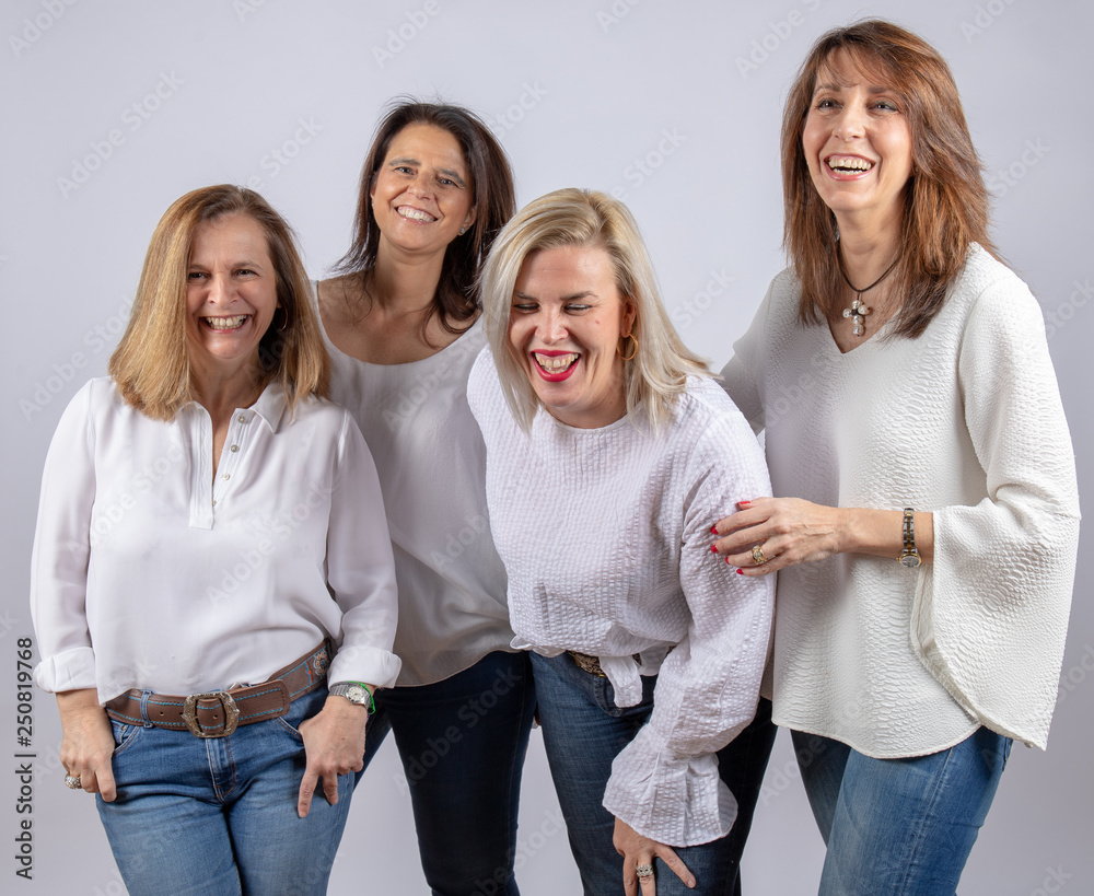 Obraz premium Photo session for 4 female friends