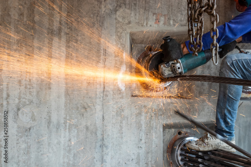 High strength rebar cutting, Cutting prestressed concrete wire