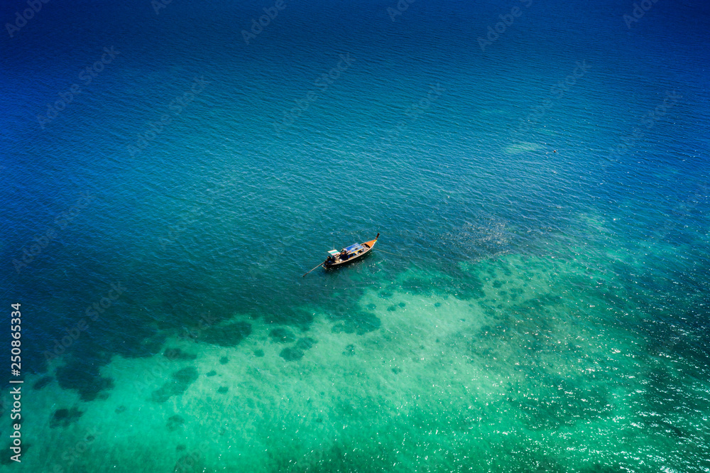 magnifique lagon turquoise sur les iles