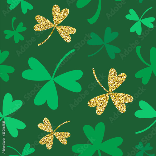 Happy clover. Seamless vector pattern with shamrock. 