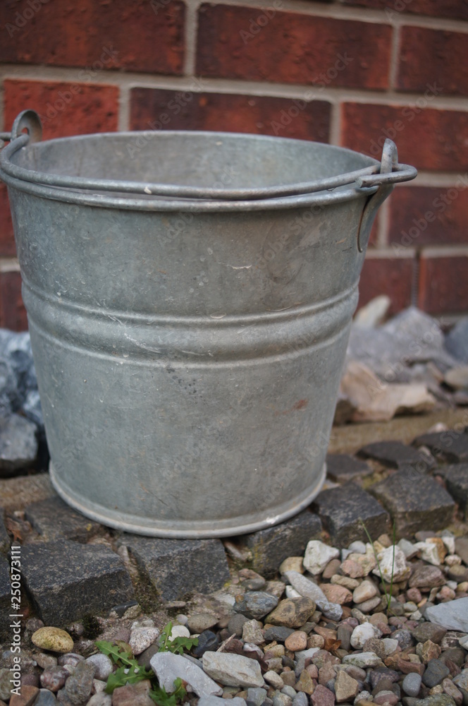 garden,bucket,bucket, isolated, metal, container, white, pail, empty, tin, object, can, handle, old, steel, water, plastic, paint, equipment, metallic, silver, cup, nobody, retro, shiny, 