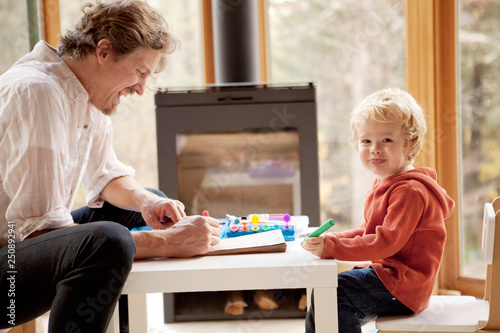 Father and son ( 2-3 ) drawing 