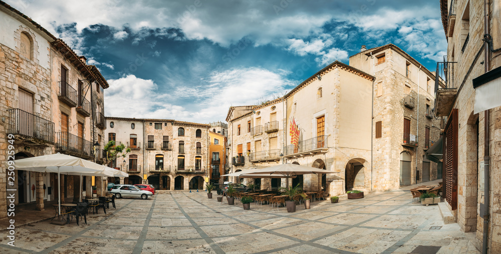 Besalu, Girona, Spain. Old Freedom Square Or Placa De La Llibertat In Sunny Summer Day