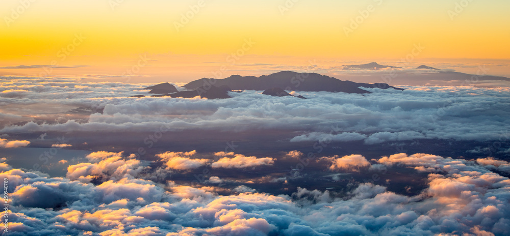 Sunset from the summit of Maui Sunset from the summit of Maui