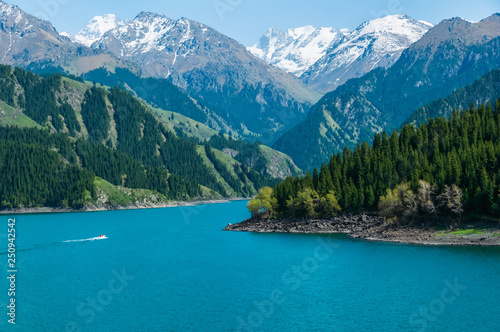 blue lake in the mountains © 明飞 马