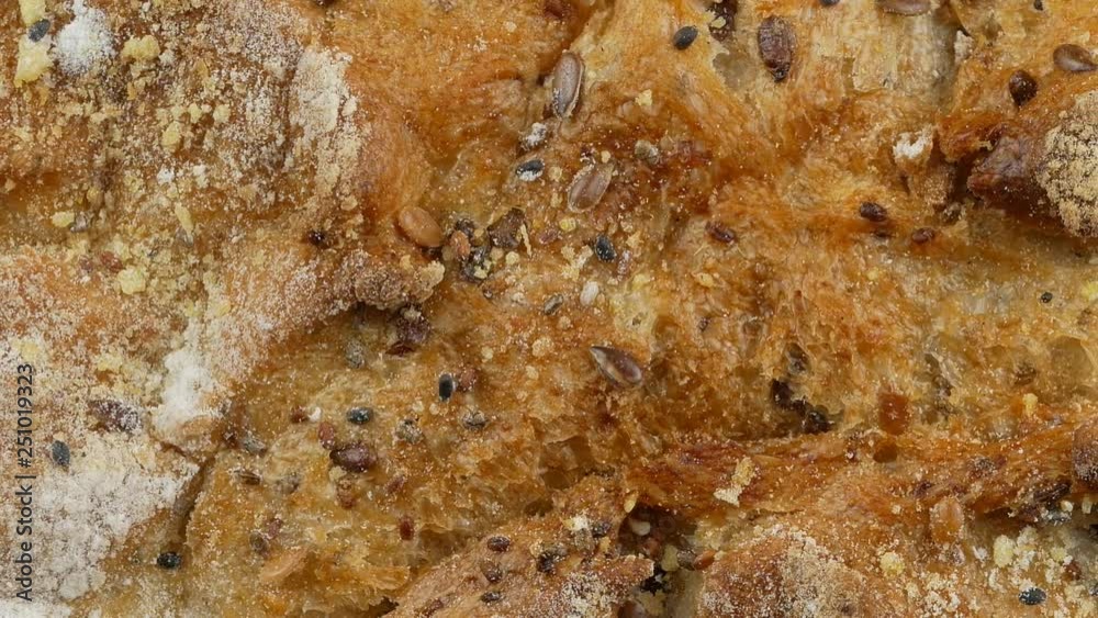 texture of bread with cereals