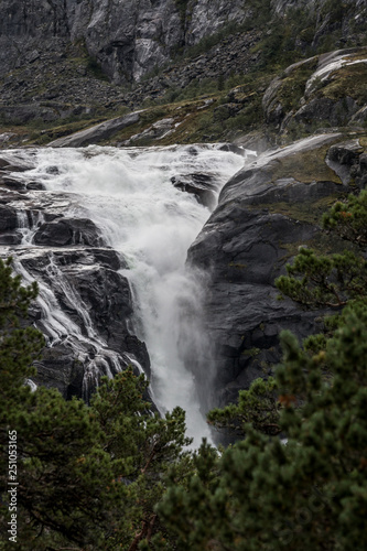 Fototapeta Naklejka Na Ścianę i Meble -  Wasserfall in Norwegen
