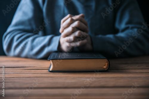 Canvas Print prayer man hand book