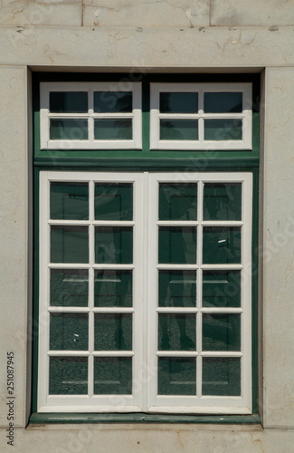 Portuguese windows